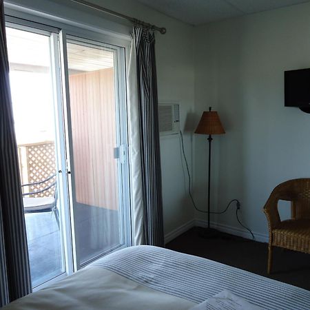 Hotel-Motel Baie-Ste-Catherine Экстерьер фото
