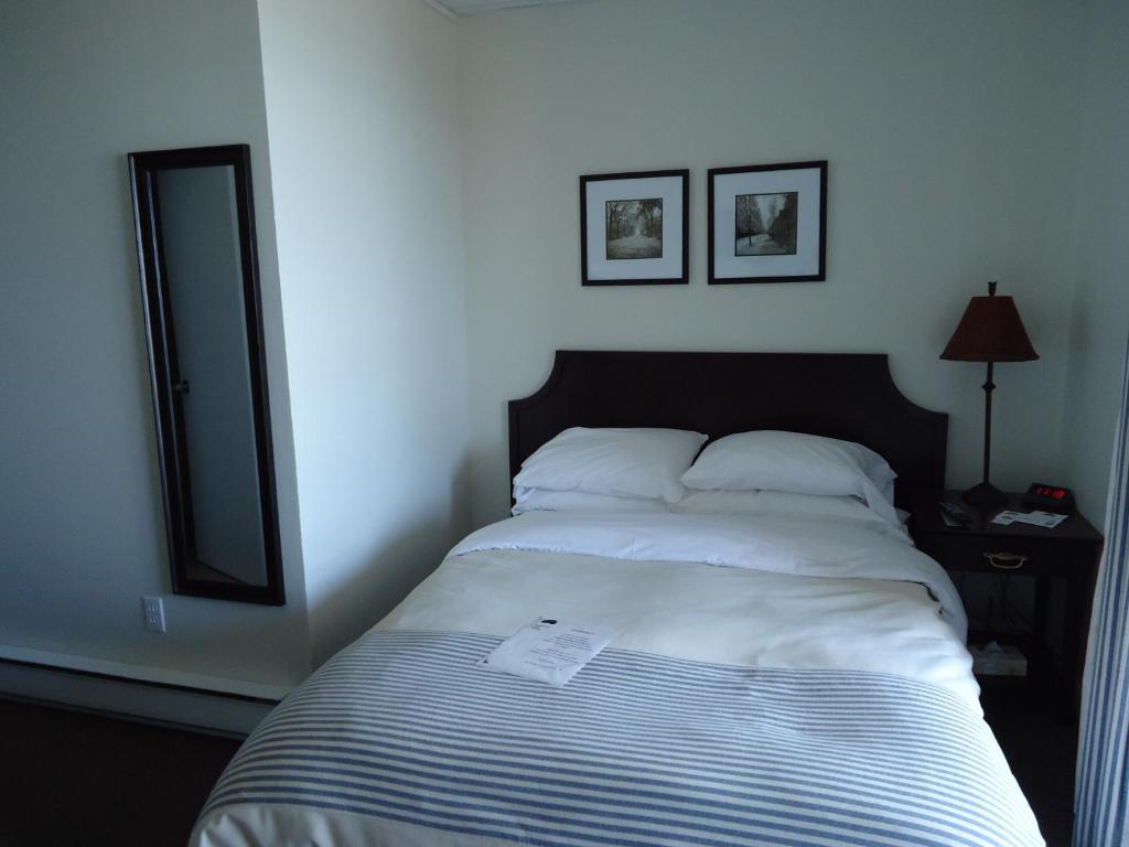 Hotel-Motel Baie-Ste-Catherine Экстерьер фото