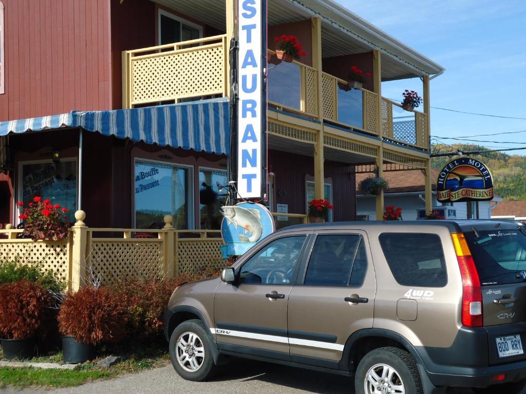 Hotel-Motel Baie-Ste-Catherine Экстерьер фото