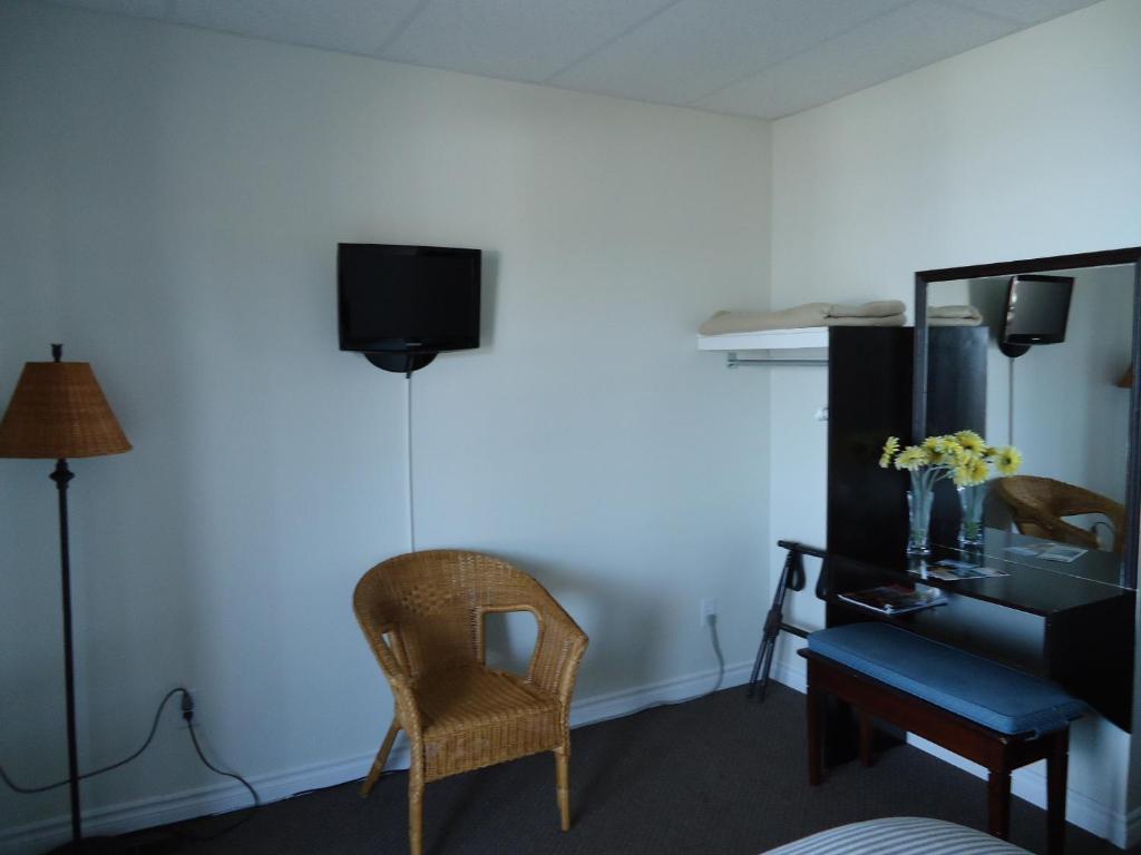Hotel-Motel Baie-Ste-Catherine Экстерьер фото