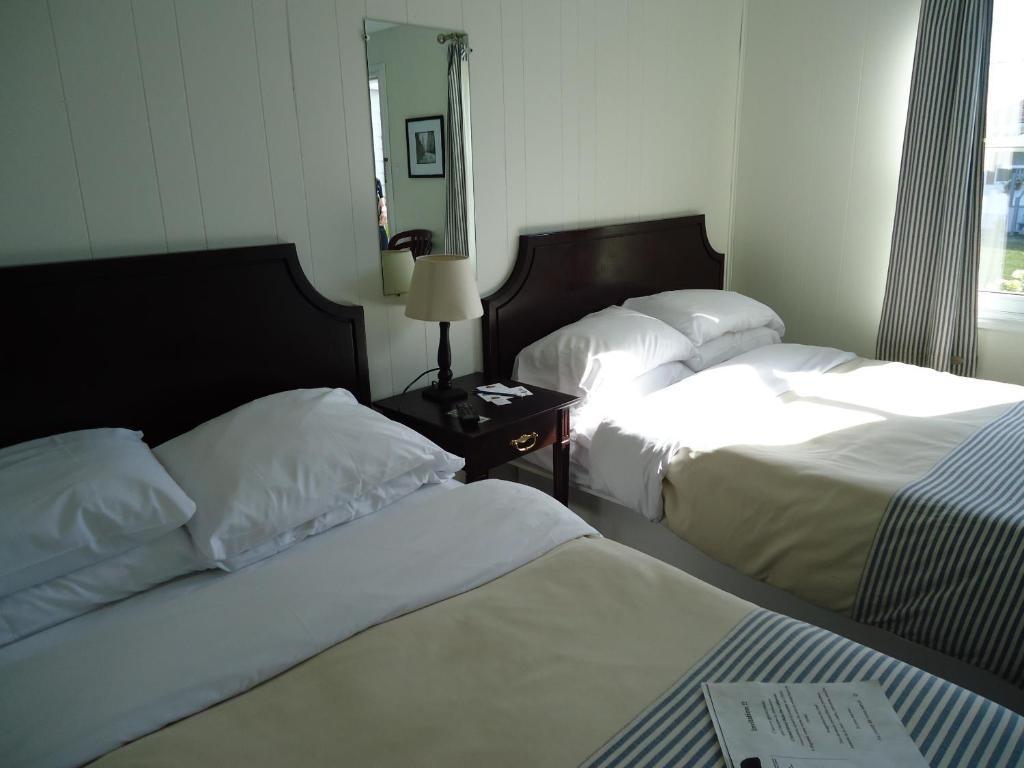 Hotel-Motel Baie-Ste-Catherine Экстерьер фото
