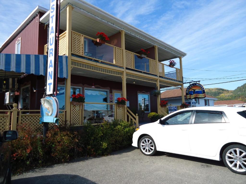 Hotel-Motel Baie-Ste-Catherine Экстерьер фото