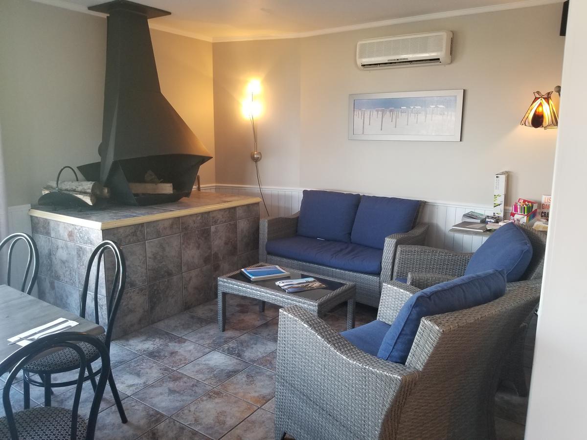 Hotel-Motel Baie-Ste-Catherine Экстерьер фото