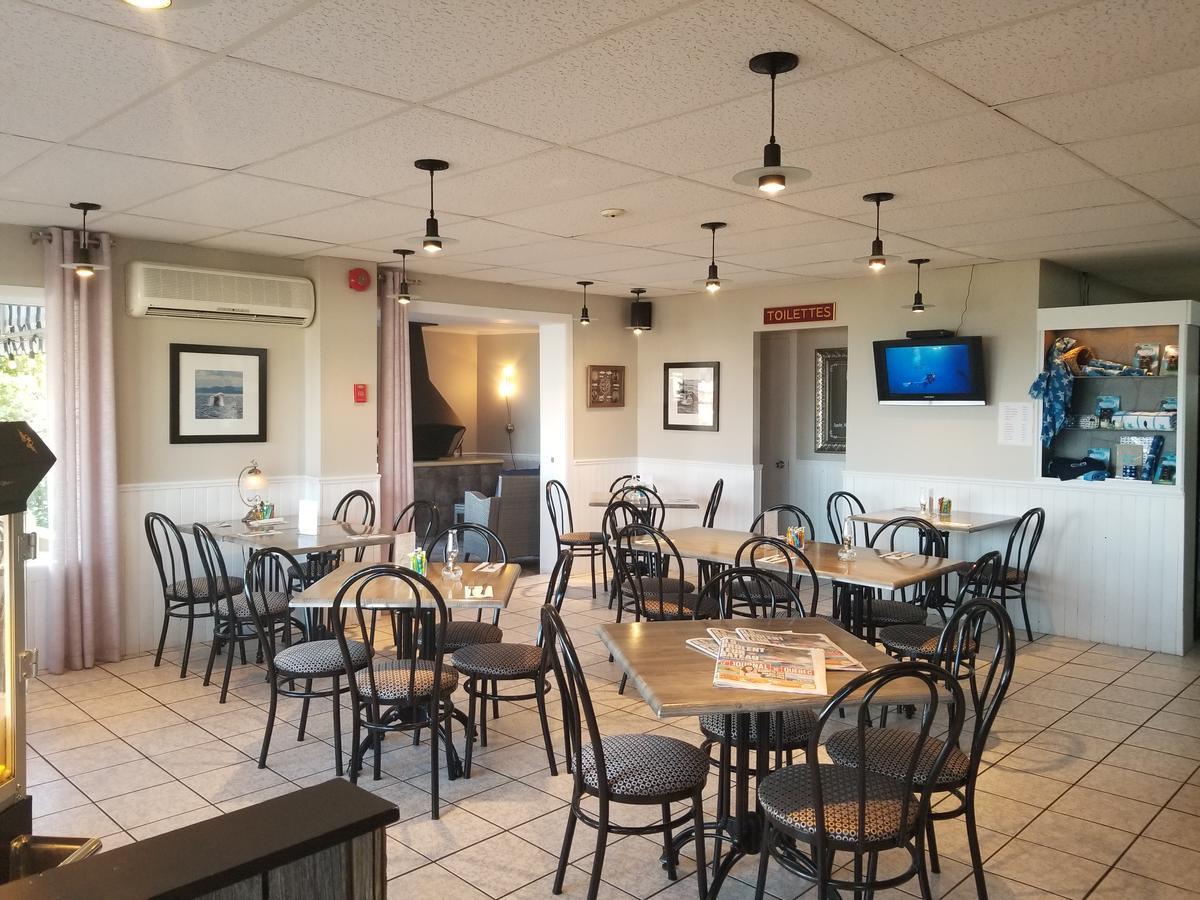 Hotel-Motel Baie-Ste-Catherine Экстерьер фото